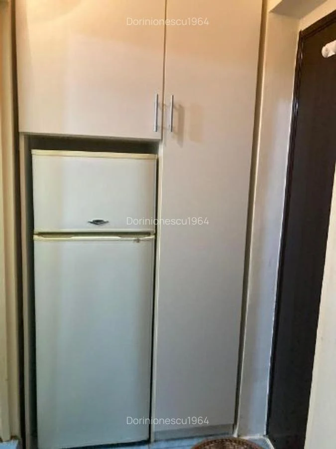 garsoniera dr taberei plaza proprietar