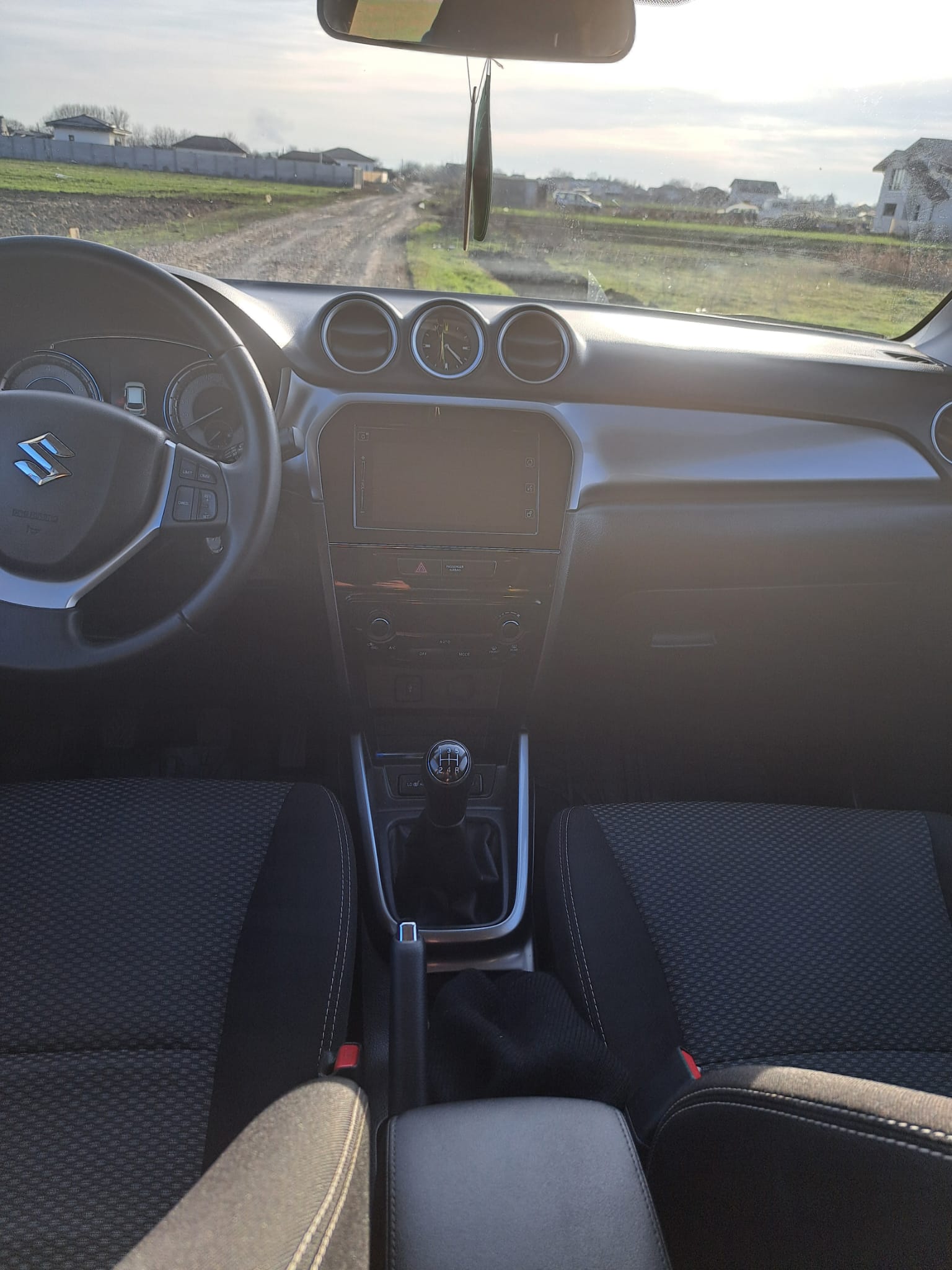 Suzuki Vitara facelift, 86000 km, full led, urgent