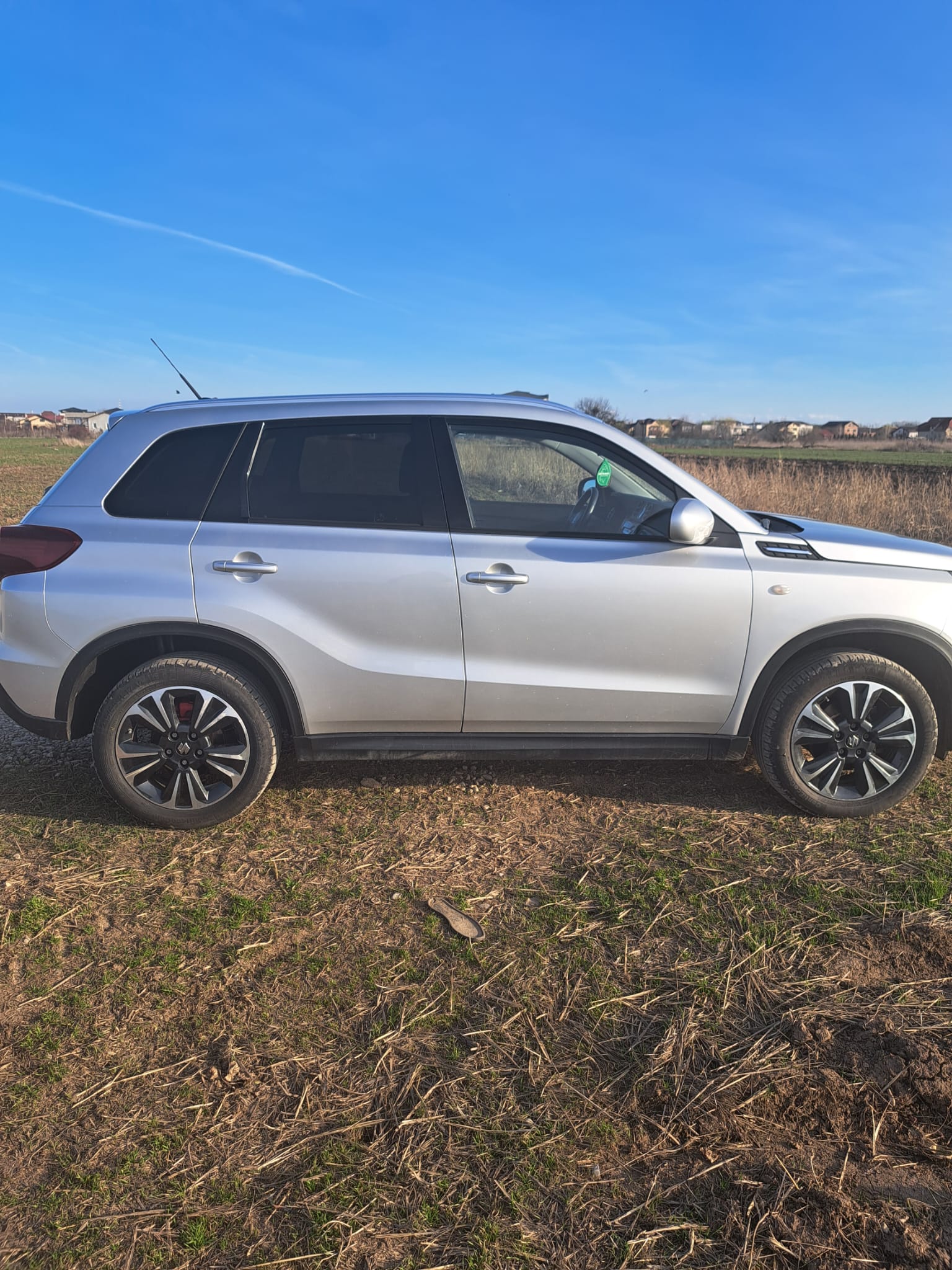 Suzuki Vitara facelift, 86000 km, full led, urgent