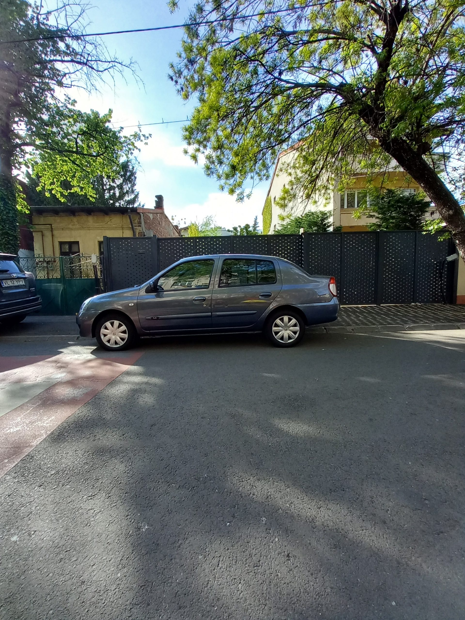 Reno clio an 2008