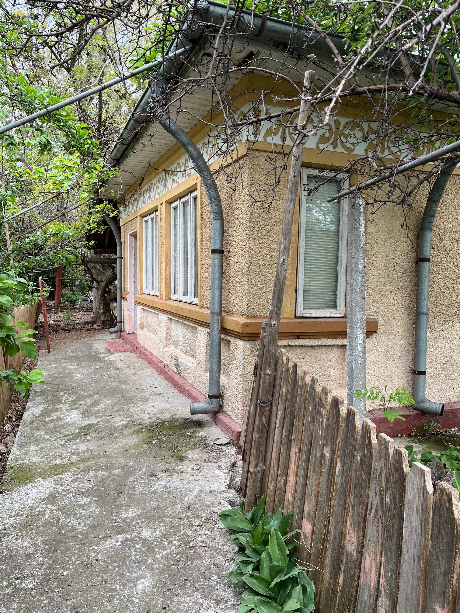 Vand casa si teren agricol in satul Amara, comuna Balta Alba, judetul Buzau