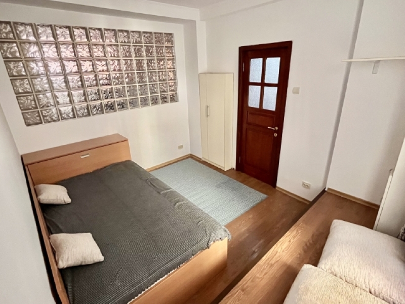 Inchiriez apartament 2 camere, 48mp, zona Vatra Luminoasa, 490euro