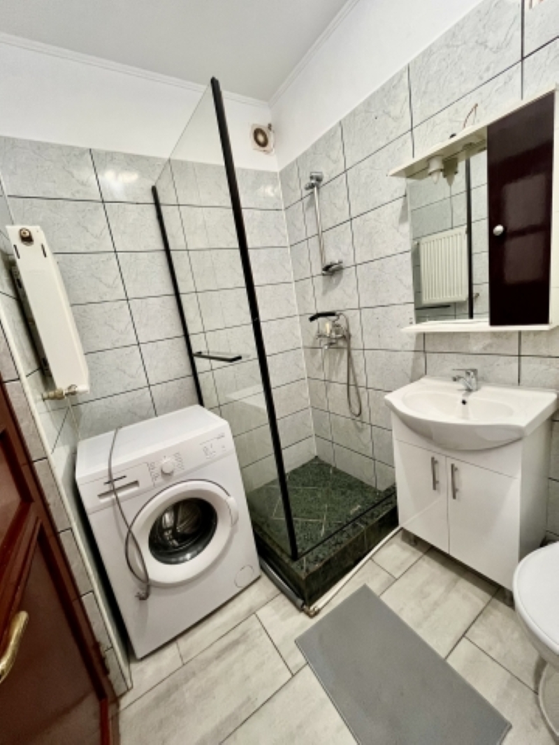 Inchiriez apartament 2 camere, 48mp, zona Vatra Luminoasa, 490euro