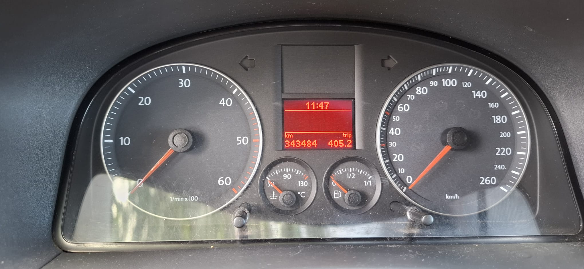 Vând Volkswagen Caddy Life