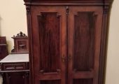 Mobilier vechi