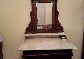 Mobilier vechi