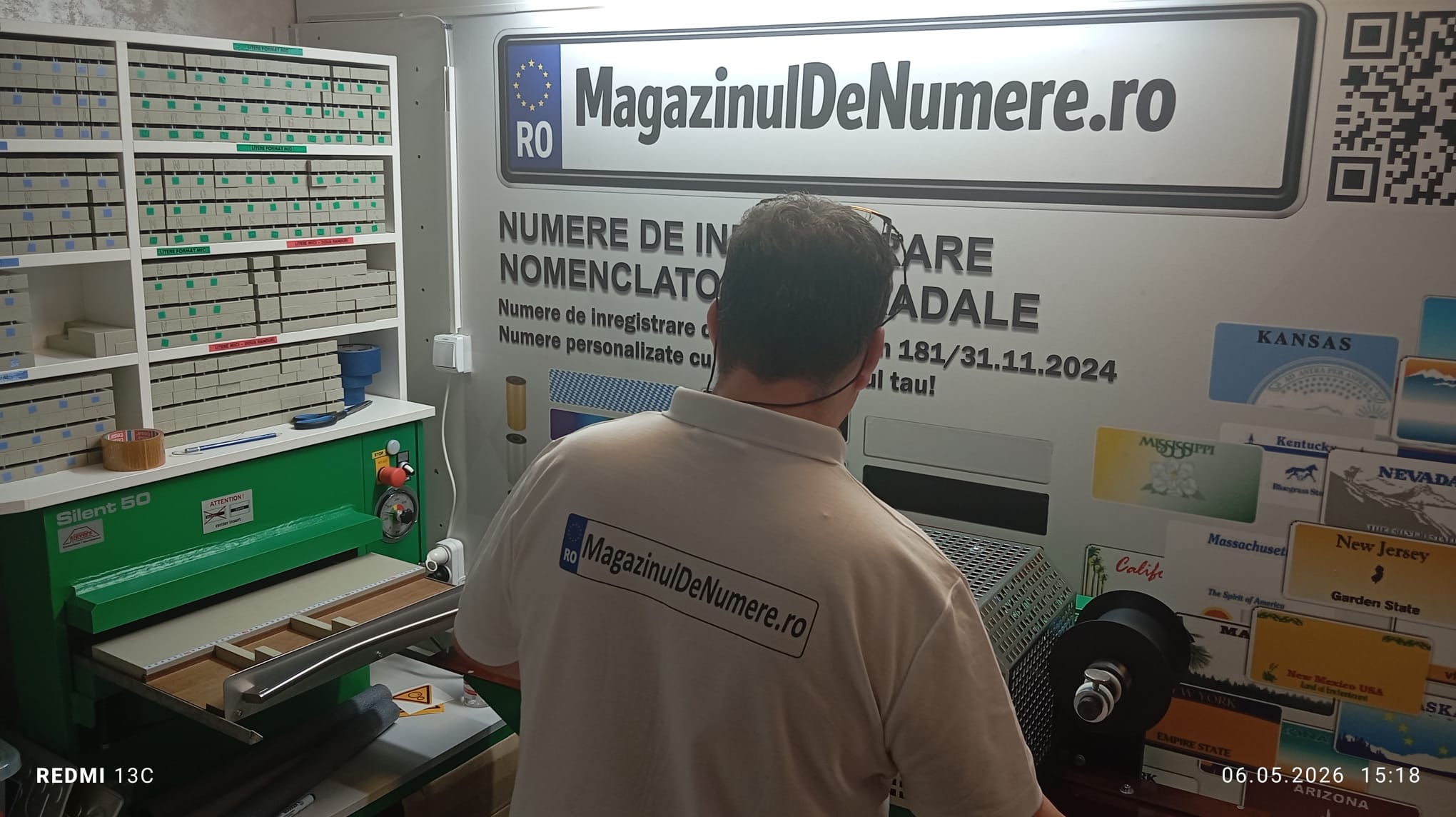 Placute auto galbene