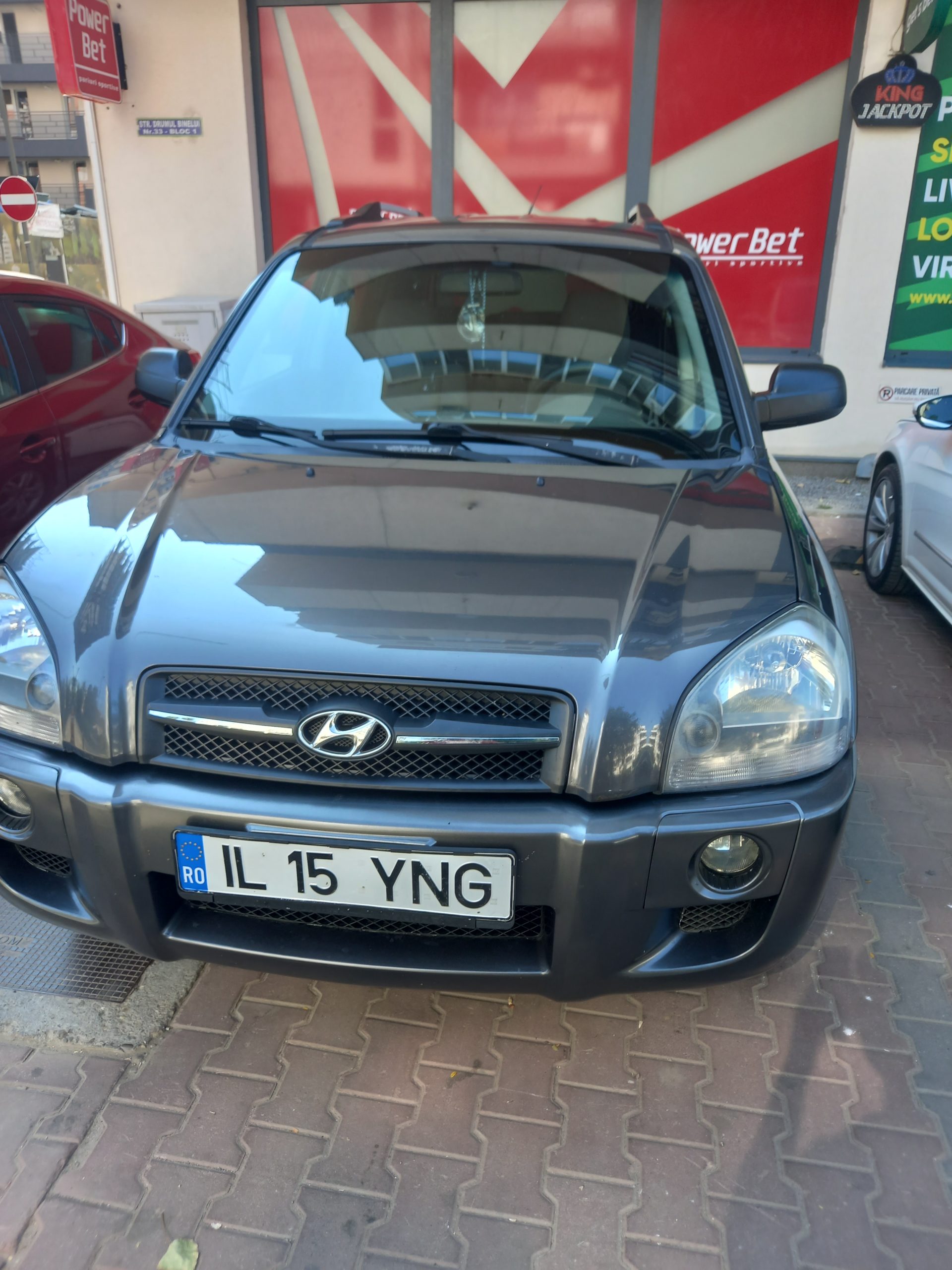 Vând hyundai tucson diesel an fabricație 2008