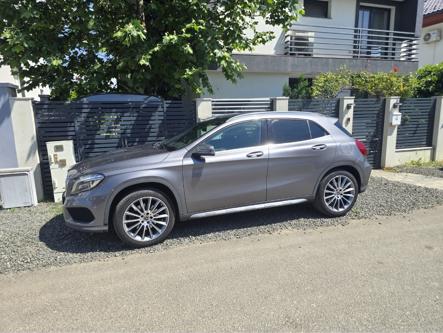 Mercedes Benz GLA 220d versiune X156 2017