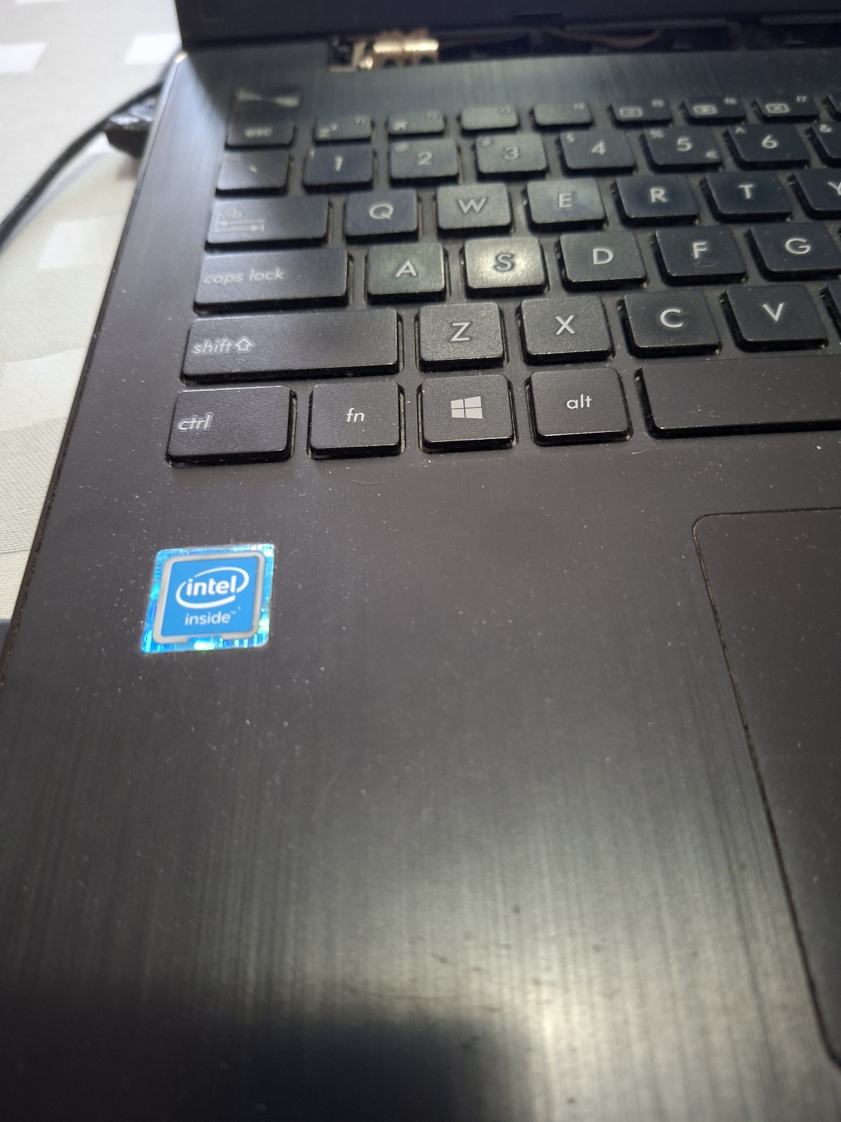 Vând Notebook, Laptop, Asus X553MA.