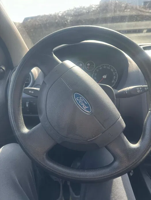 Ford fiesta din 2009, motor 1.4 , masina personala