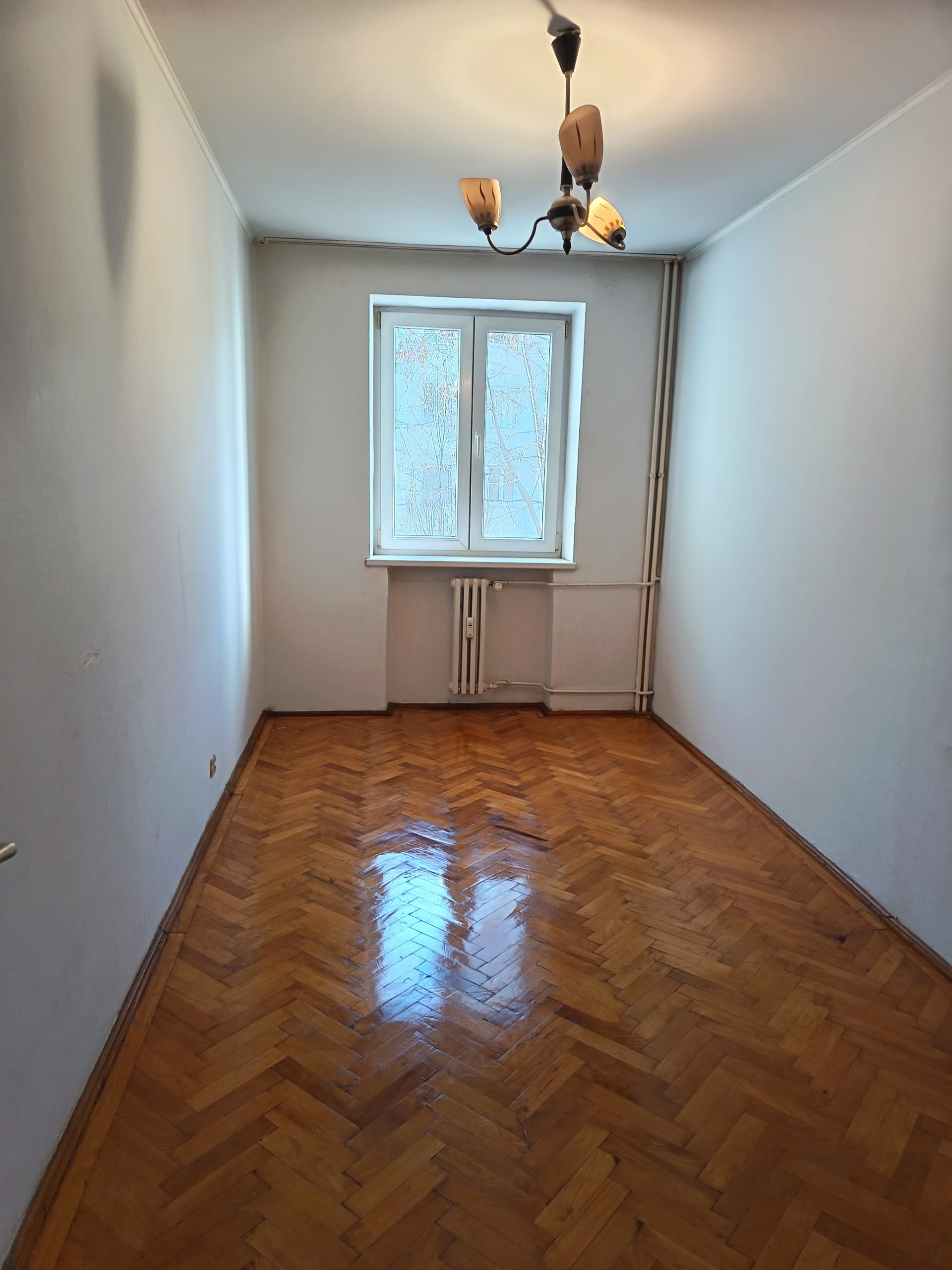Vând apartament 3 camere decomandate