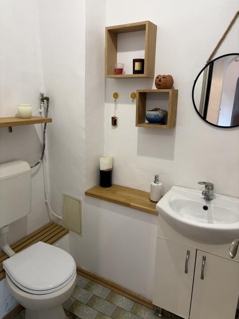 Inchiriez apartament 3 camere, semidecomandat, 70mp, mobilat si utilat, Turda, 699euro