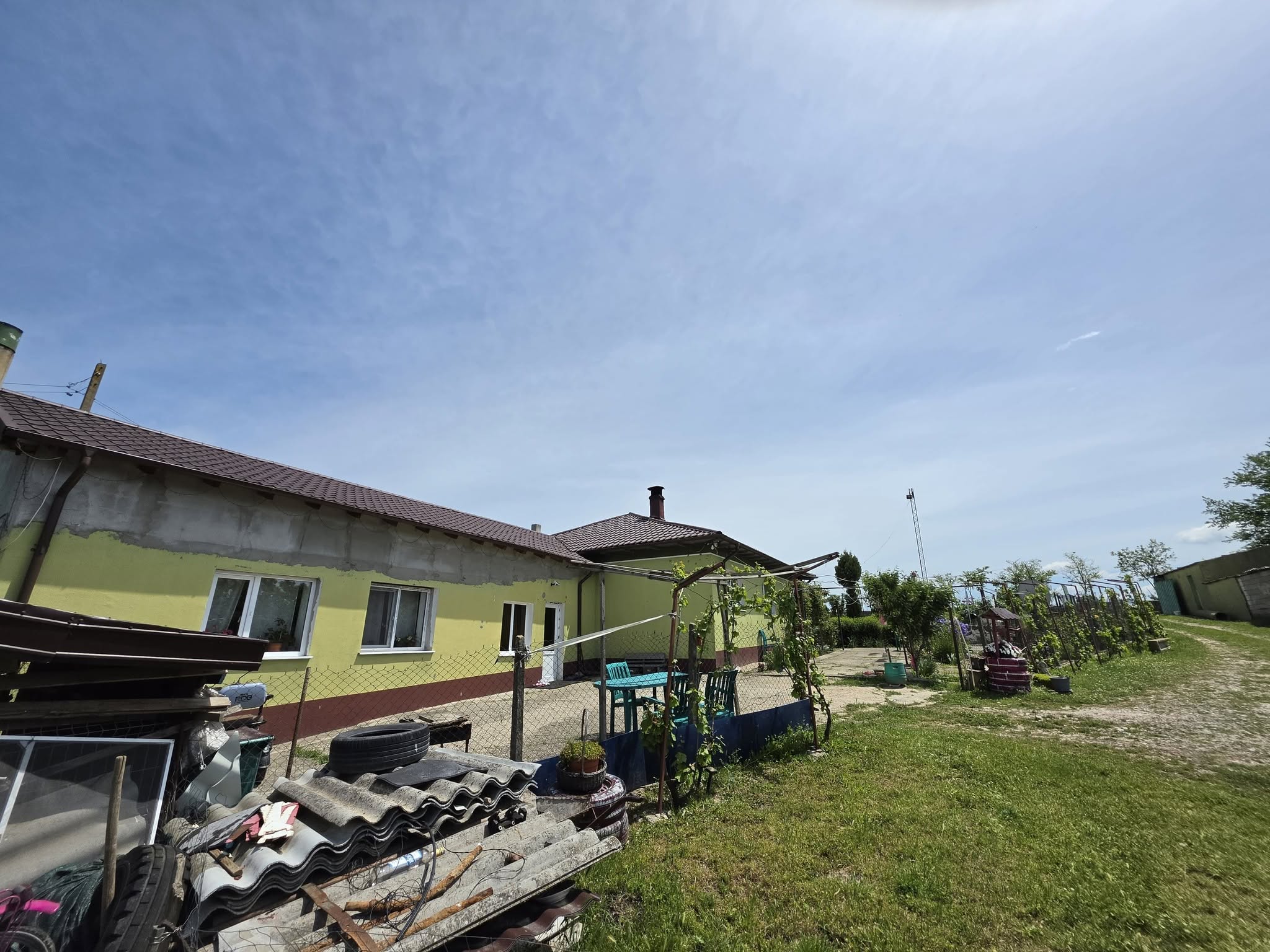 CASA DE VANZARE IN TORTOMAN
