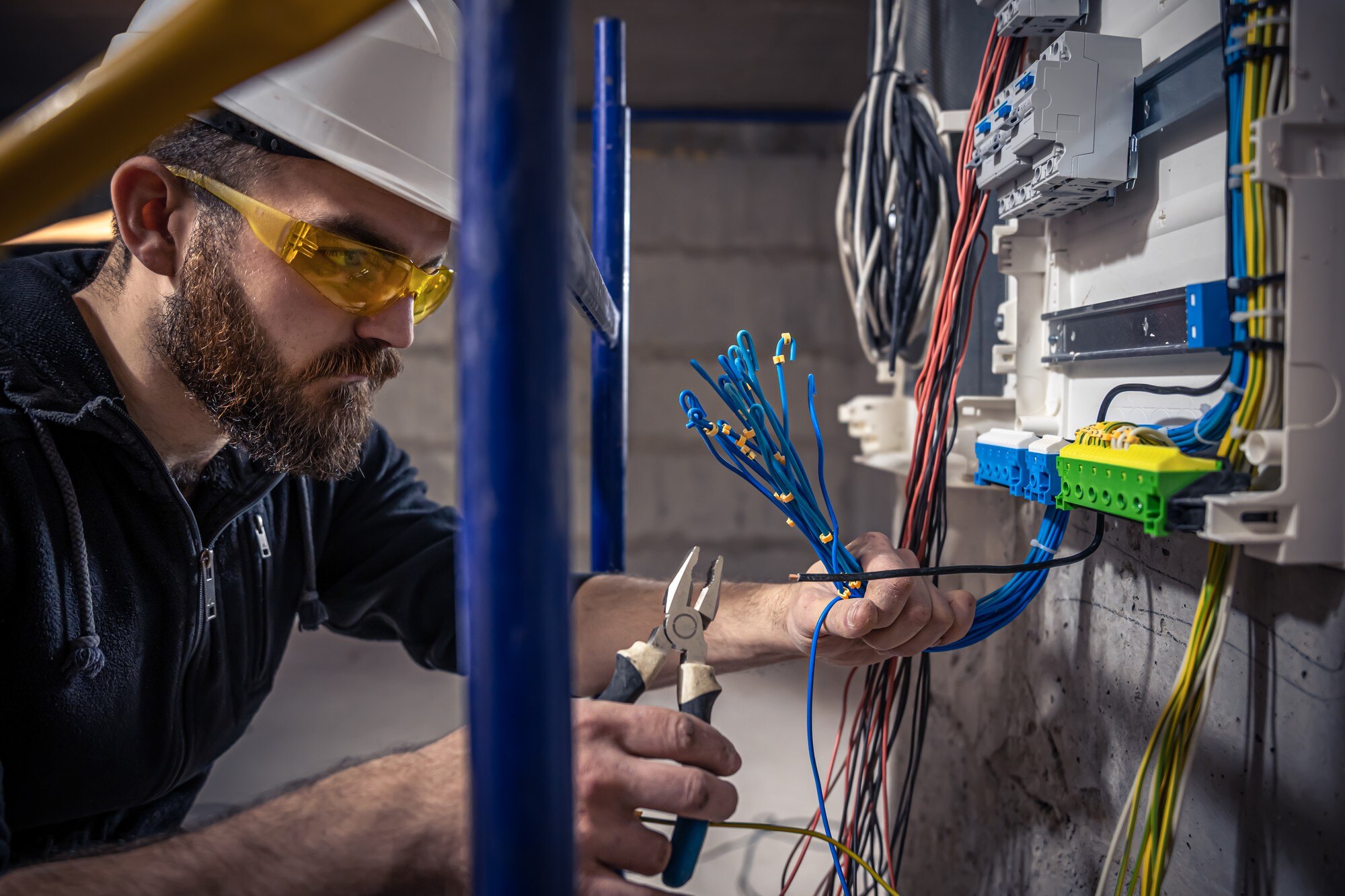Electrician Autorizat Non-Stop în București
