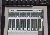 Vând Mixer Digital Mackie DL1608 – impecabil + 2 iPad-uri + Router Apple