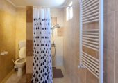 Vila, 3 camere,constructie 2014, teren 547mp, Negoiesti, Prahova, 185.000euro