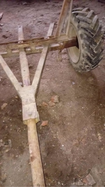 Vand urgent căruță cu proțap