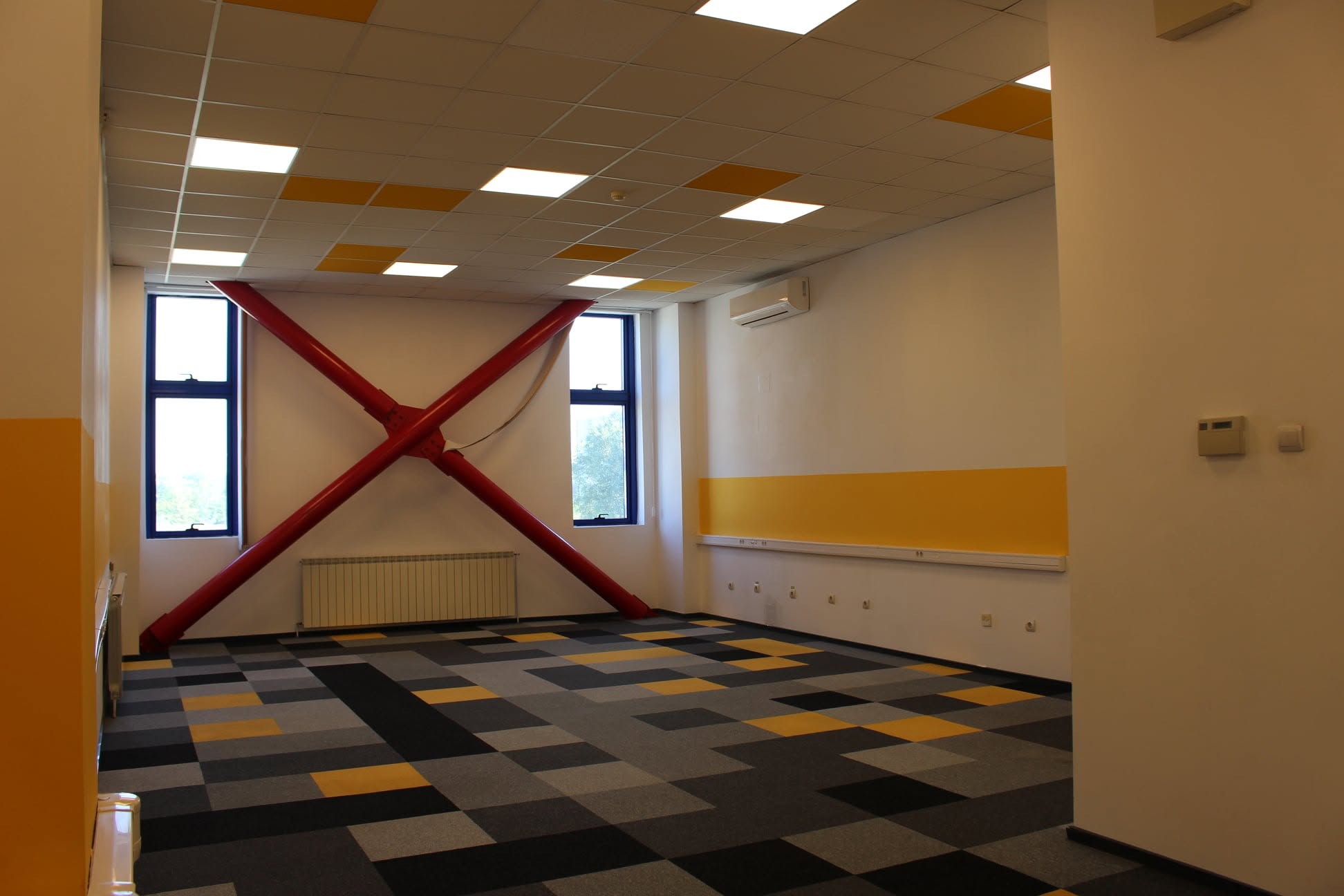 PST Tehnopolis inchiriaza spatii