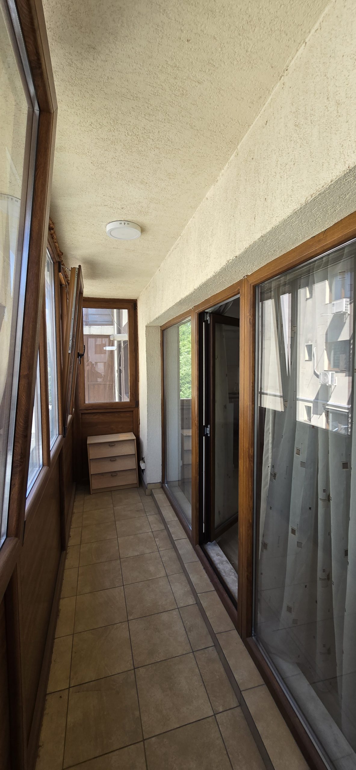 Garsonieră spațioasă 47 mp | Etaj 1din 4 | Bloc 2012 | Loc de parcare inclus | 68.500 euro