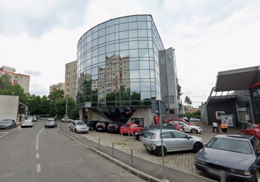 Inchiriez spatiu de birouri, zona Metrou Brancoveanu, 260mp, 10euro