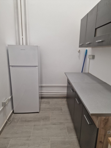 Inchiriez spatiu de birouri 5camere,140mp,Timisoara,Tribunal,1.960euro