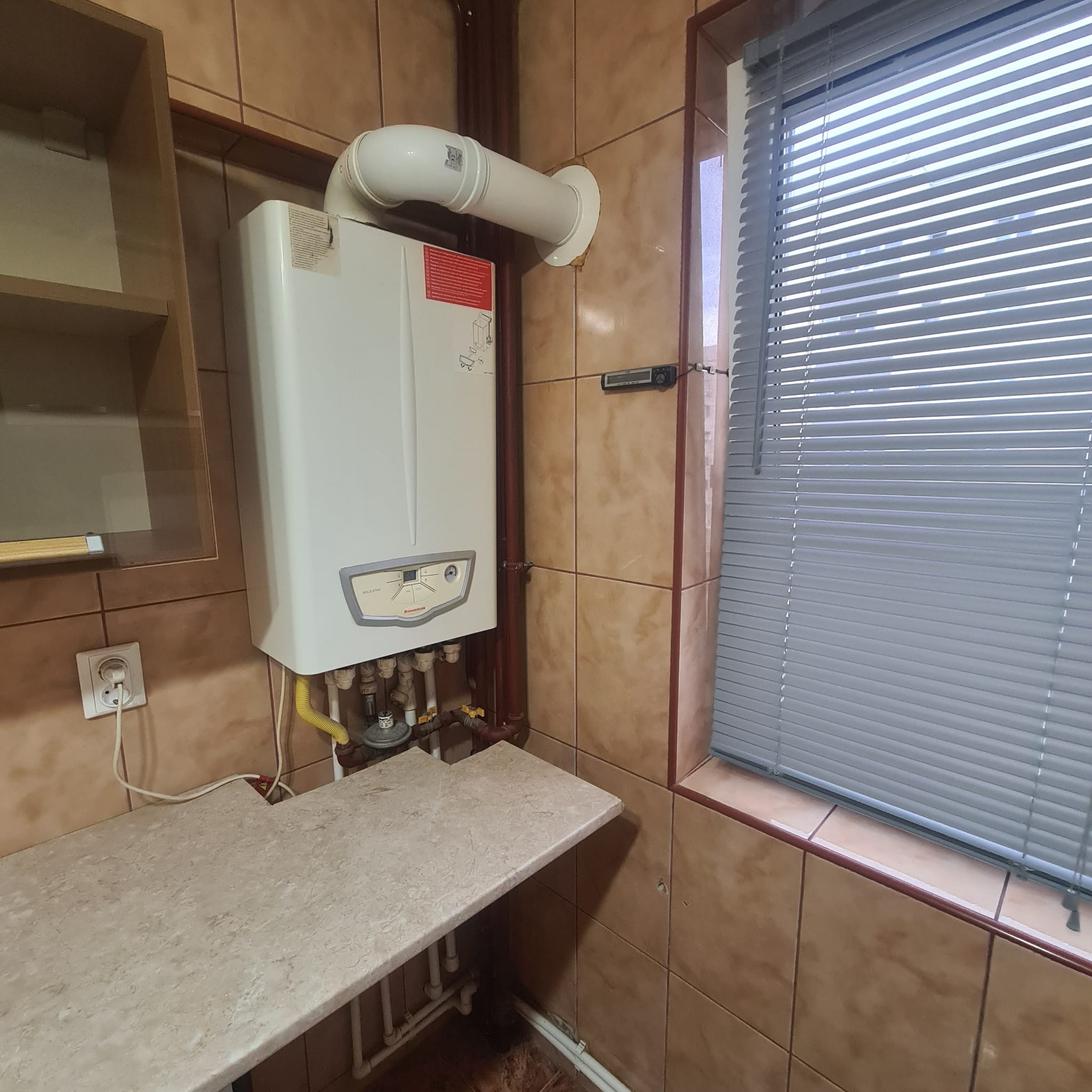 De inchiriat apartament 3 camere – Aleea Compozitorilor (Hanul Drumetului)