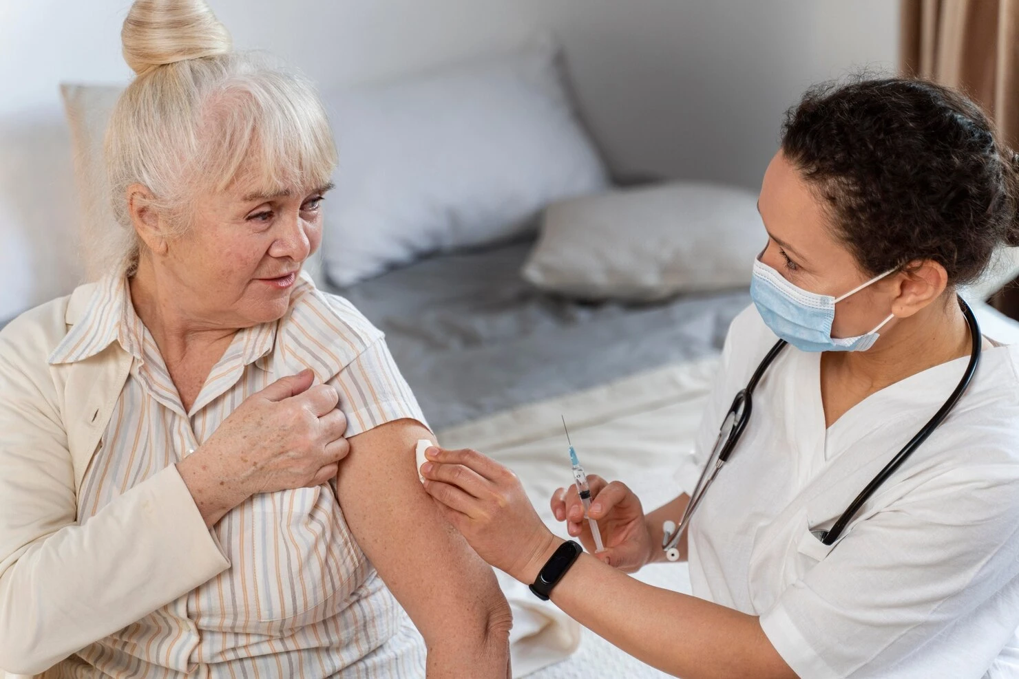 Injecții la domiciliu în Constanța, administrate de personal medical autorizat