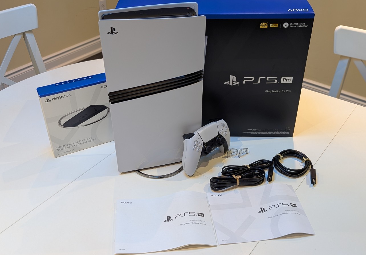 Sony PlayStation PS5 Pro, Sony PS5 Slim, Nintendo Switch 2, consolele Microsoft Xbox Series X 2TB
