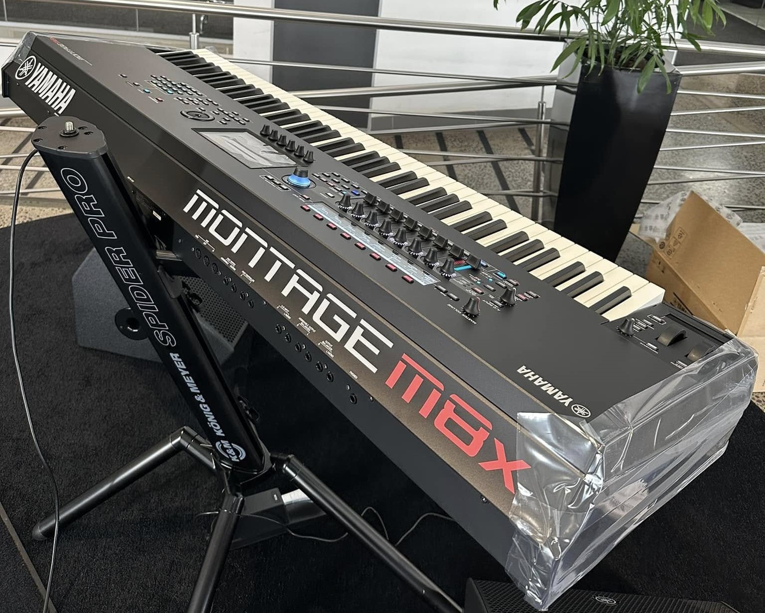 Yamaha Genos2 76-key, Yamaha PSR-SX920 , Yamaha MODX8+ , Yamaha PSR-SX900, Yamaha MONTAGE M8X