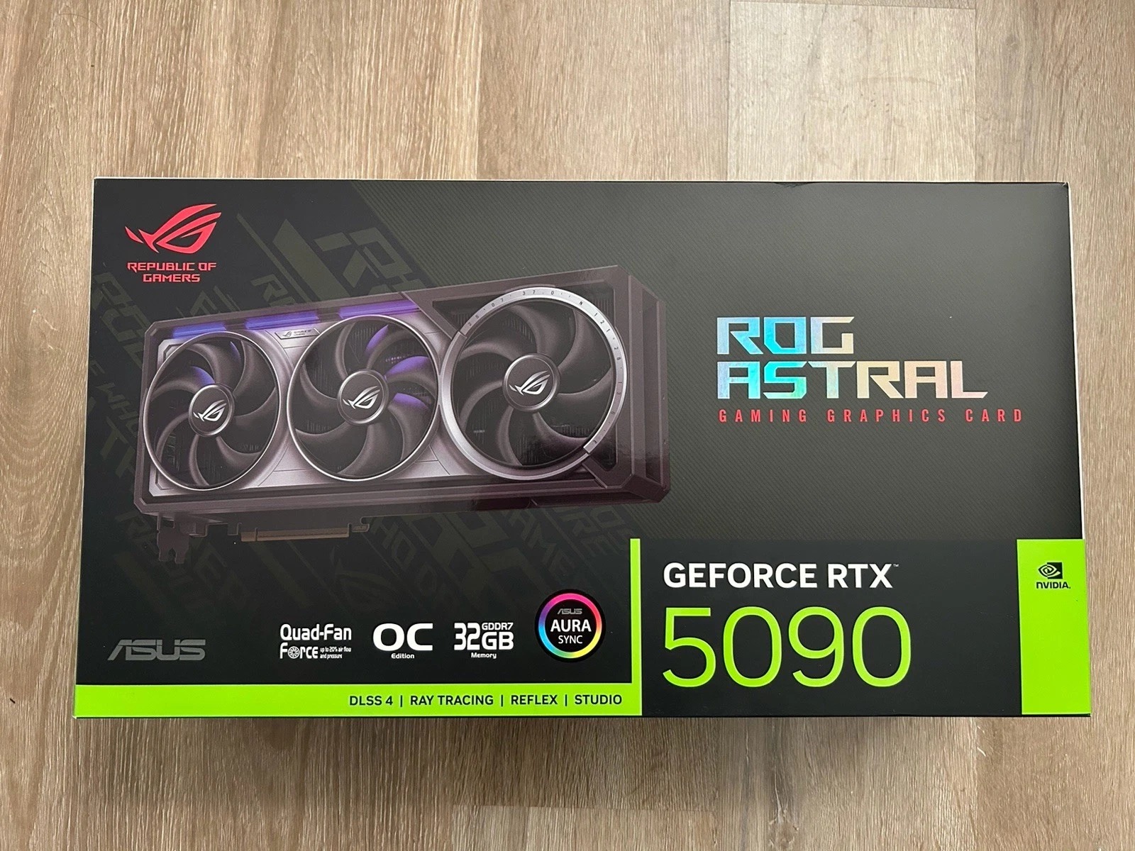 De vânzare ASUS GeForce RTX 5090 32GB GDDR7 Nou-nouț