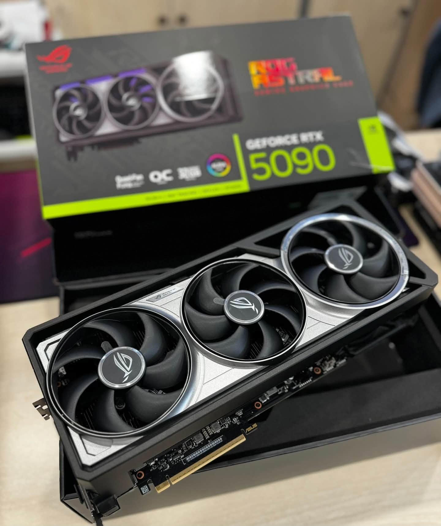 GeForce Rtx 5090, Rtx 5080, Rtx 5070 Ti, Rtx 5070, Rtx 4090, Rtx 4080 Super, Rtx 4080, Rtx 4070 Ti