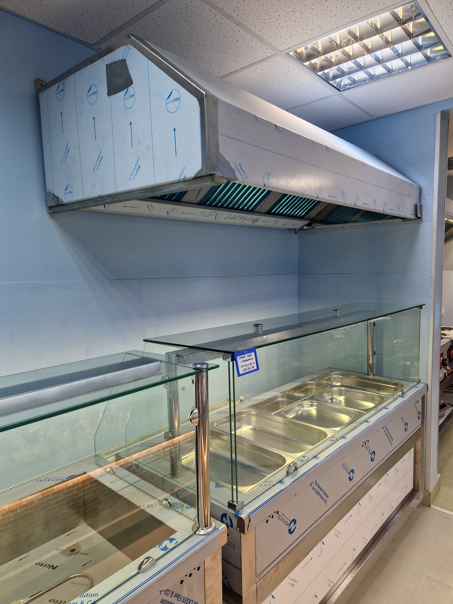 FABRICAM LA COMANDA – ECHIPAMENTE INOX: HOTE * MESE* SPALATOARE*DULAPURI *RASTELE*VITRINE AUTOSERVI