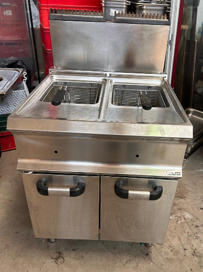 ECHIPAMENTE PROFESIONALE Second Hand pentru RESTAURANT, FAST-FOOD, PIZZERIE, COFETARIE, PATISERIE,