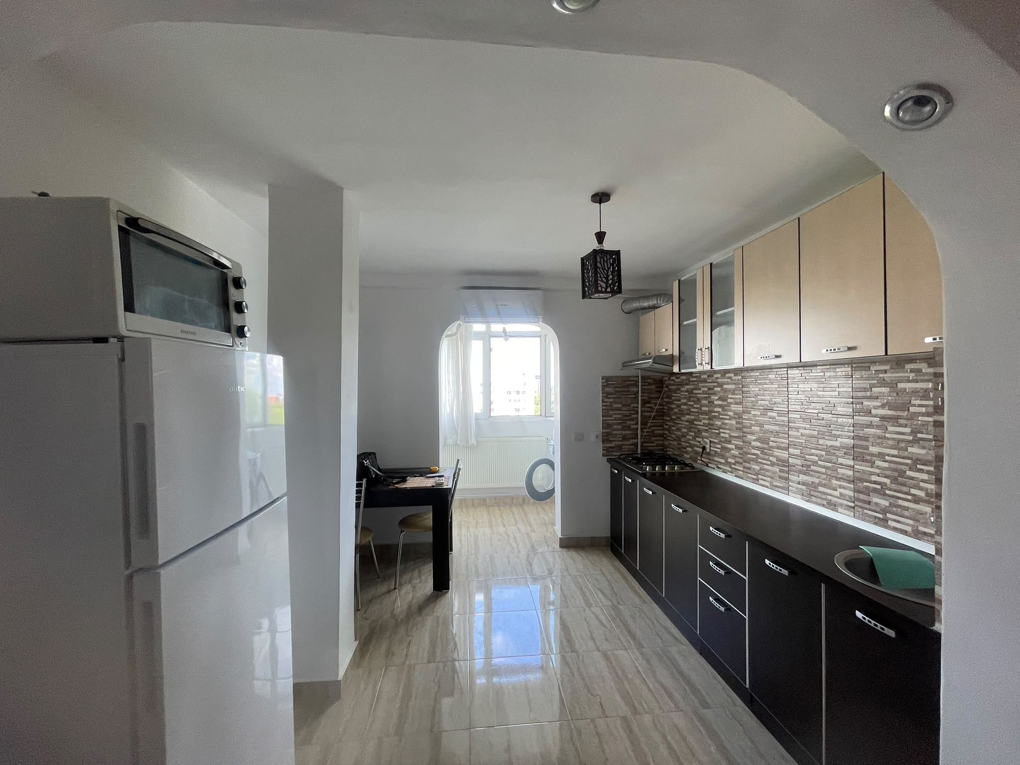 Închiriez apartament zona Titan-METROU-Costin Georgian