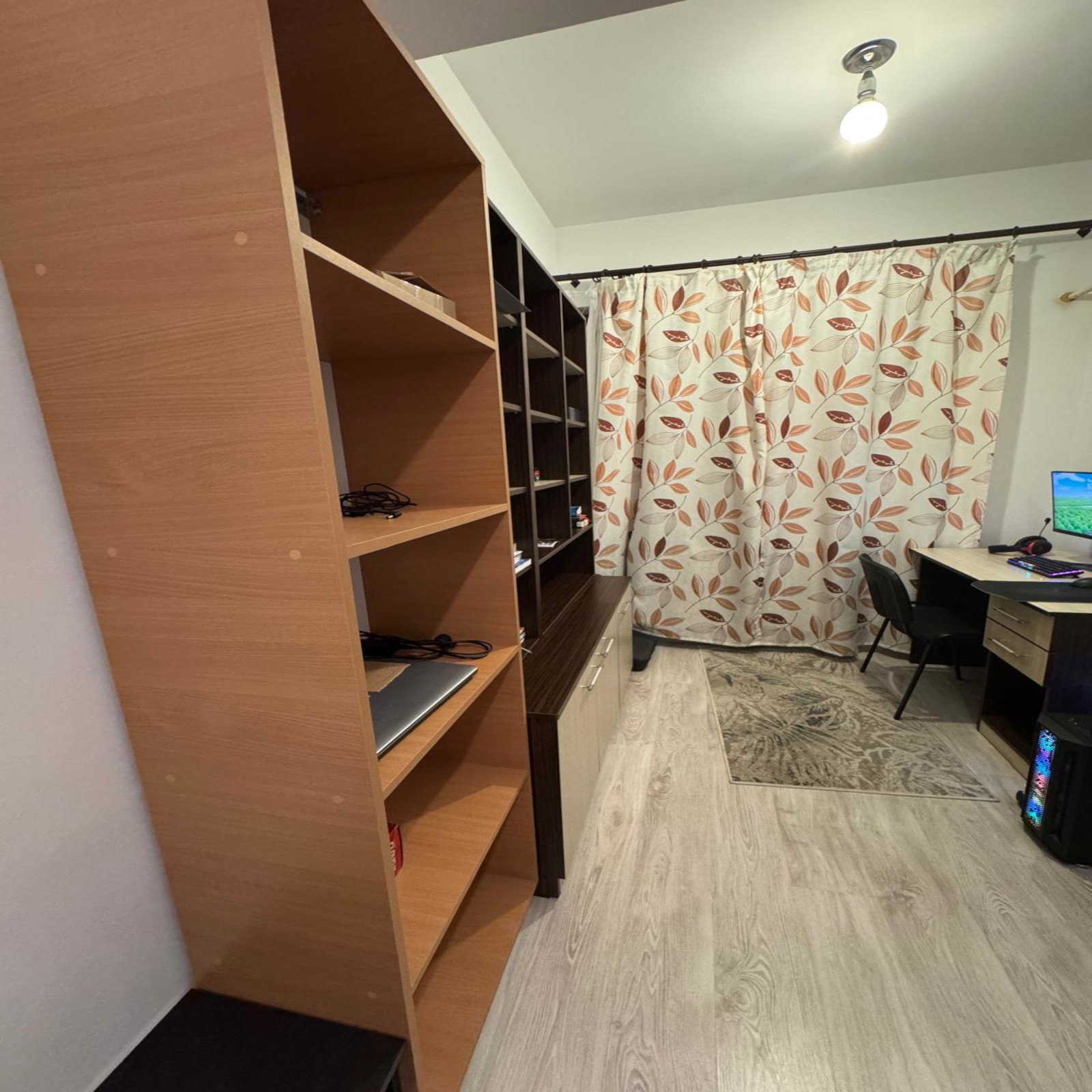 Proprietar, închiriez ap. cu o cam., în Iași, zonă centrală, Palas Lazăr-Residence.
