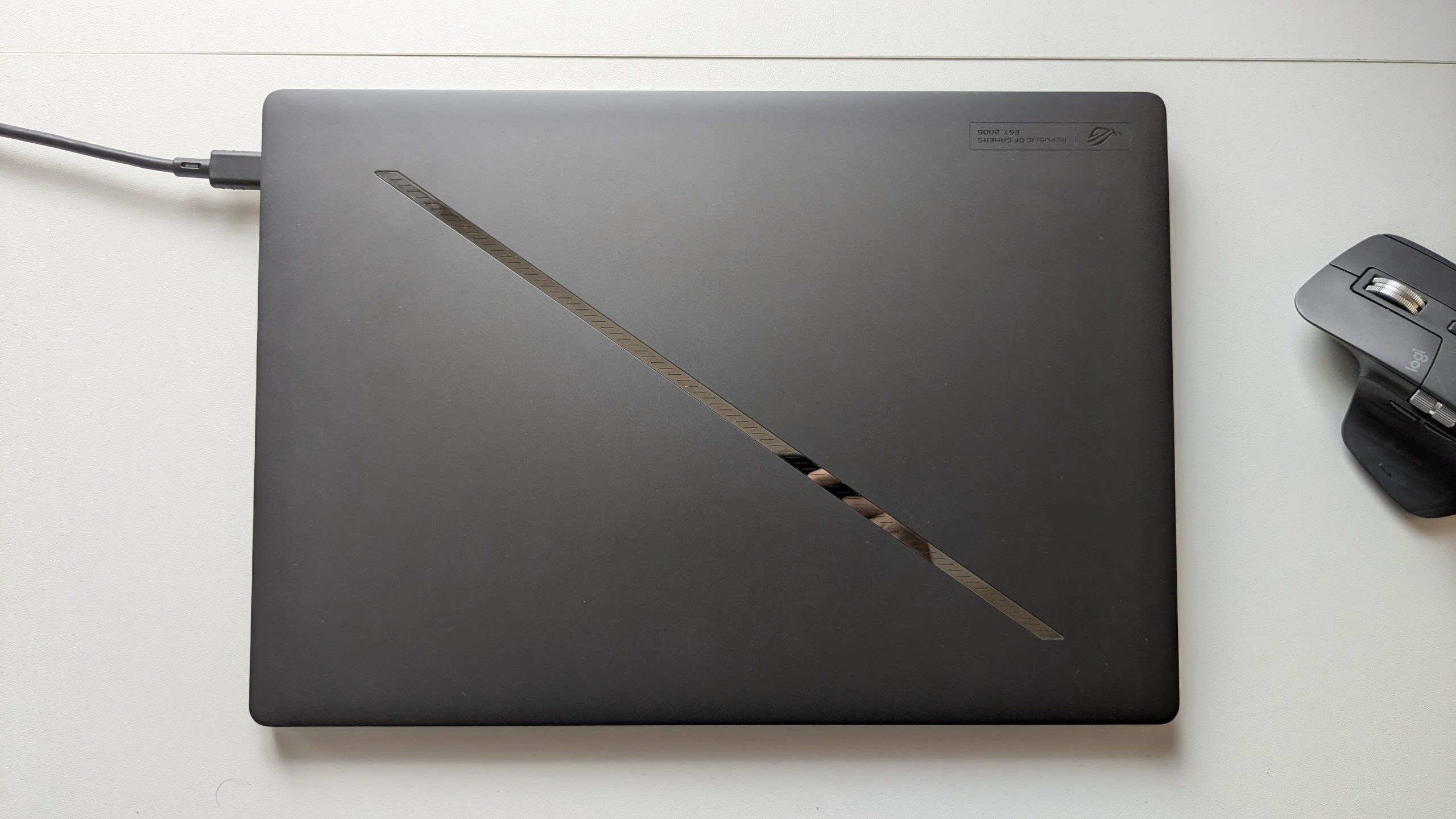 Laptop Asus Zephyrus G16