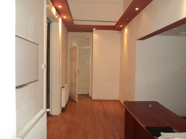 Apartament 5 camere renovat, 181mp, Timisoara, Tribunal, 388.000euro