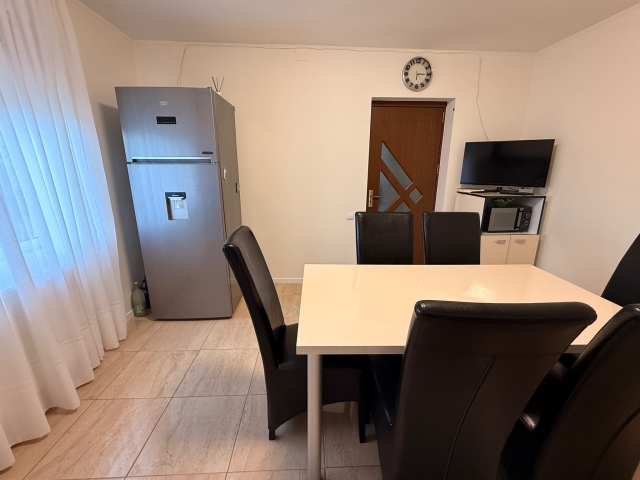 Vila, 3 camere,constructie 2014, teren 547mp, Negoiesti, Prahova, 185.000euro