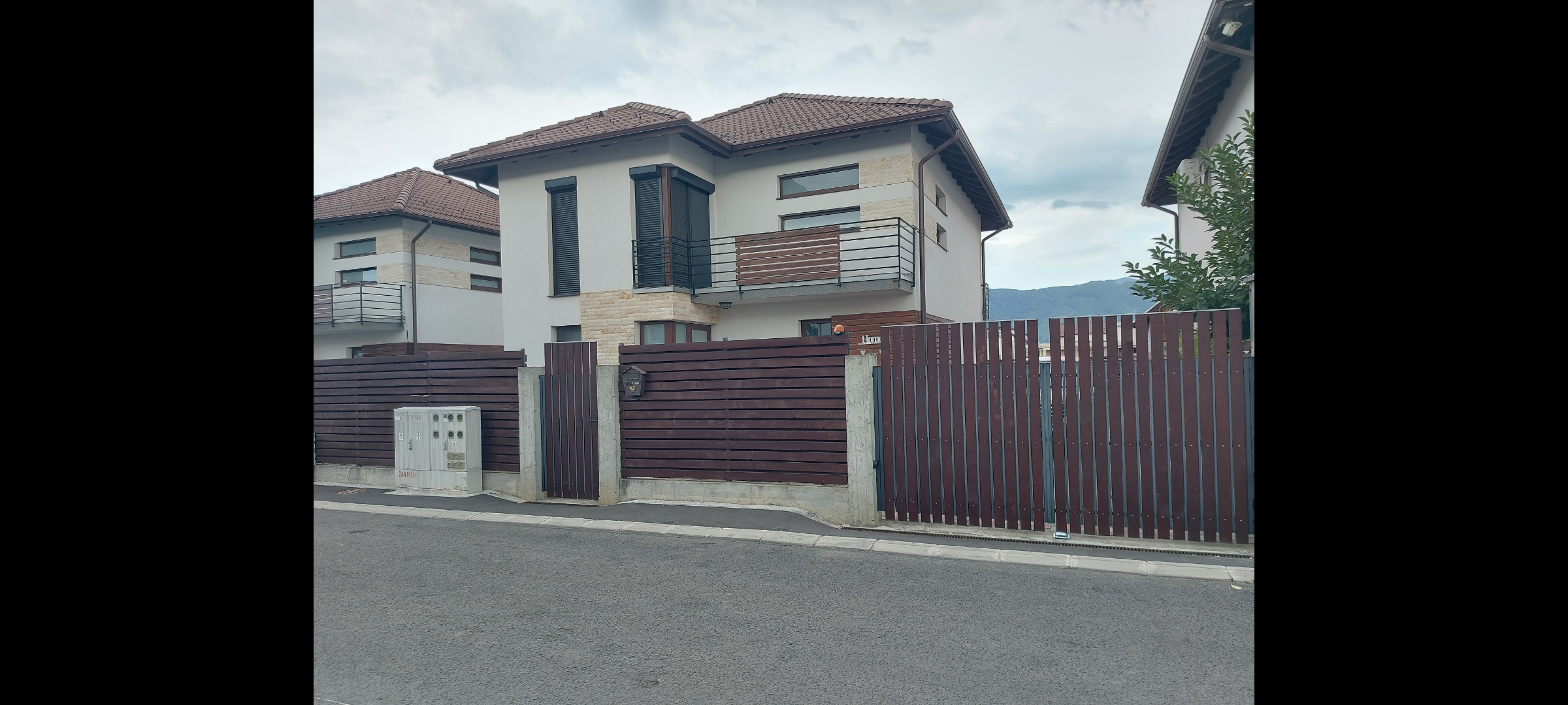 Casa noua mobilată utilată 120mp