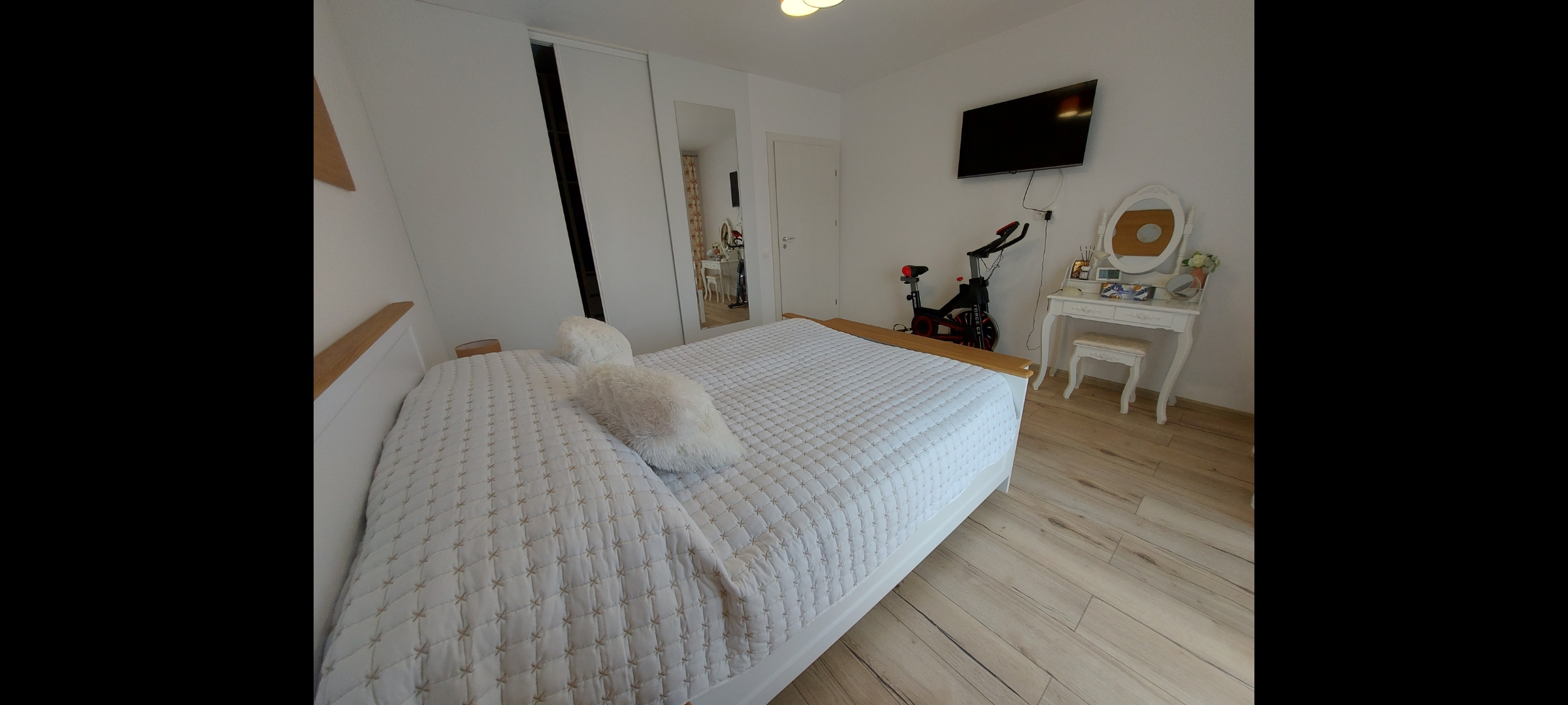 Casa noua mobilată utilată 120mp