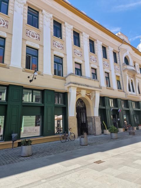 Apartament 5 camere renovat, 181mp, Timisoara, Tribunal, 388.000euro