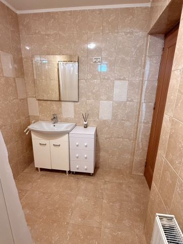 Vila, 3 camere,constructie 2014, teren 547mp, Negoiesti, Prahova, 185.000euro