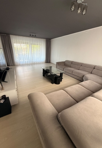 Vila, 3 camere,constructie 2014, teren 547mp, Negoiesti, Prahova, 185.000euro