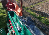 Vand Tractor BizonT20 4×4 la pachet cu plug 2cormane si freza1,25m pret 18.500lei negociabil+utilaje
