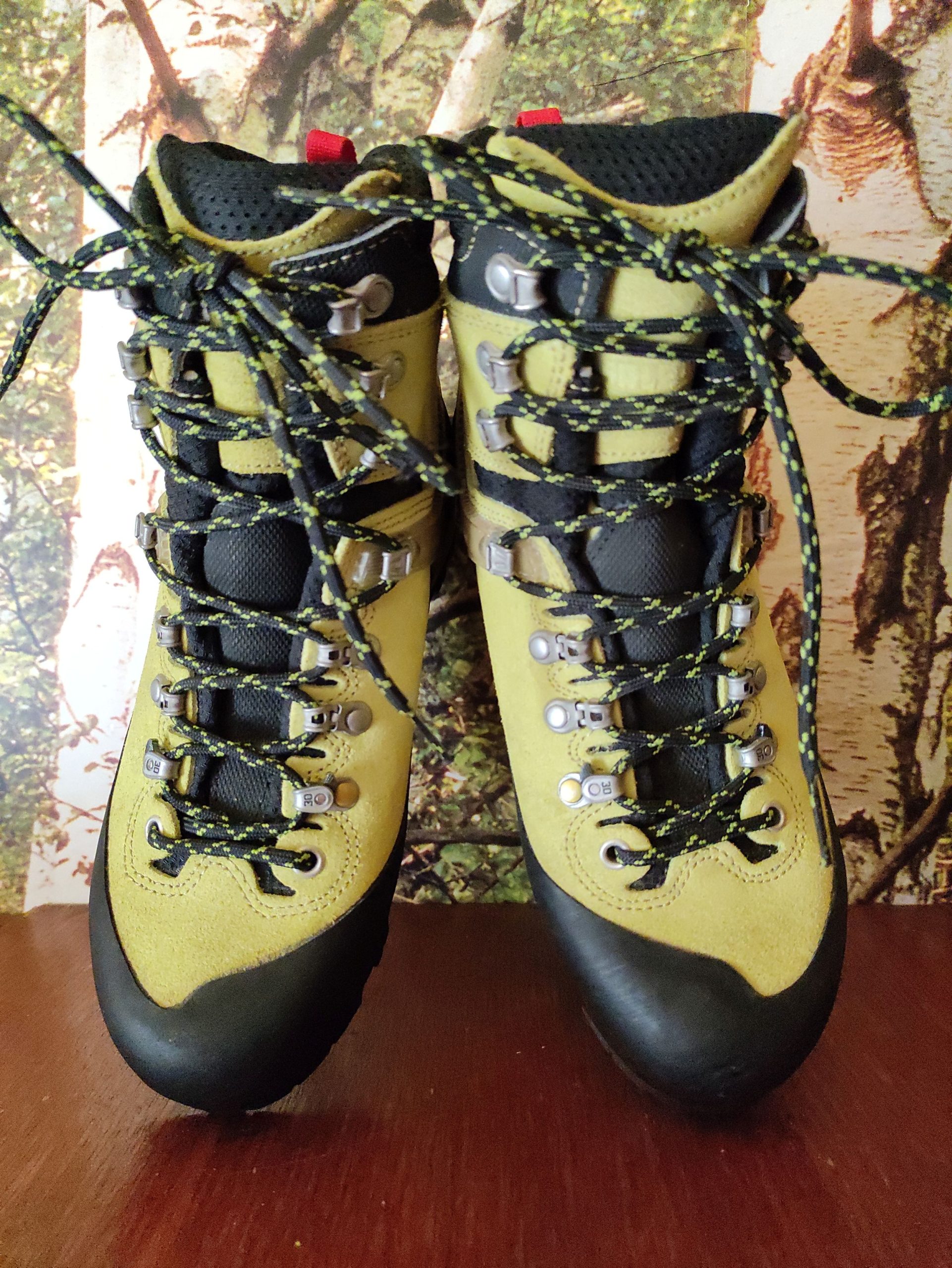 Vand bocanci dama, marca SALEWA, nr.37,5.