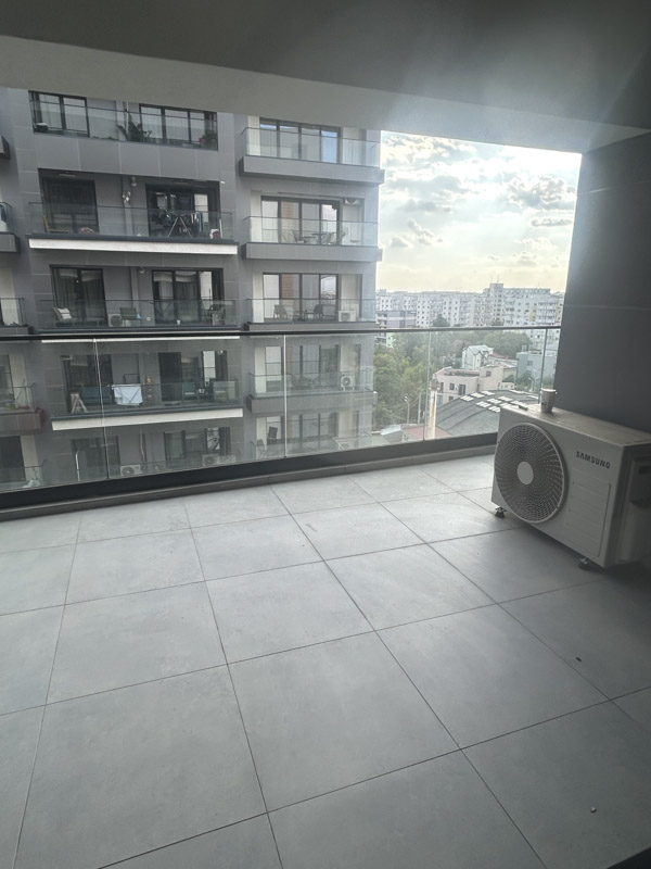 Apartament 2 camere nemobilat in Select Residences