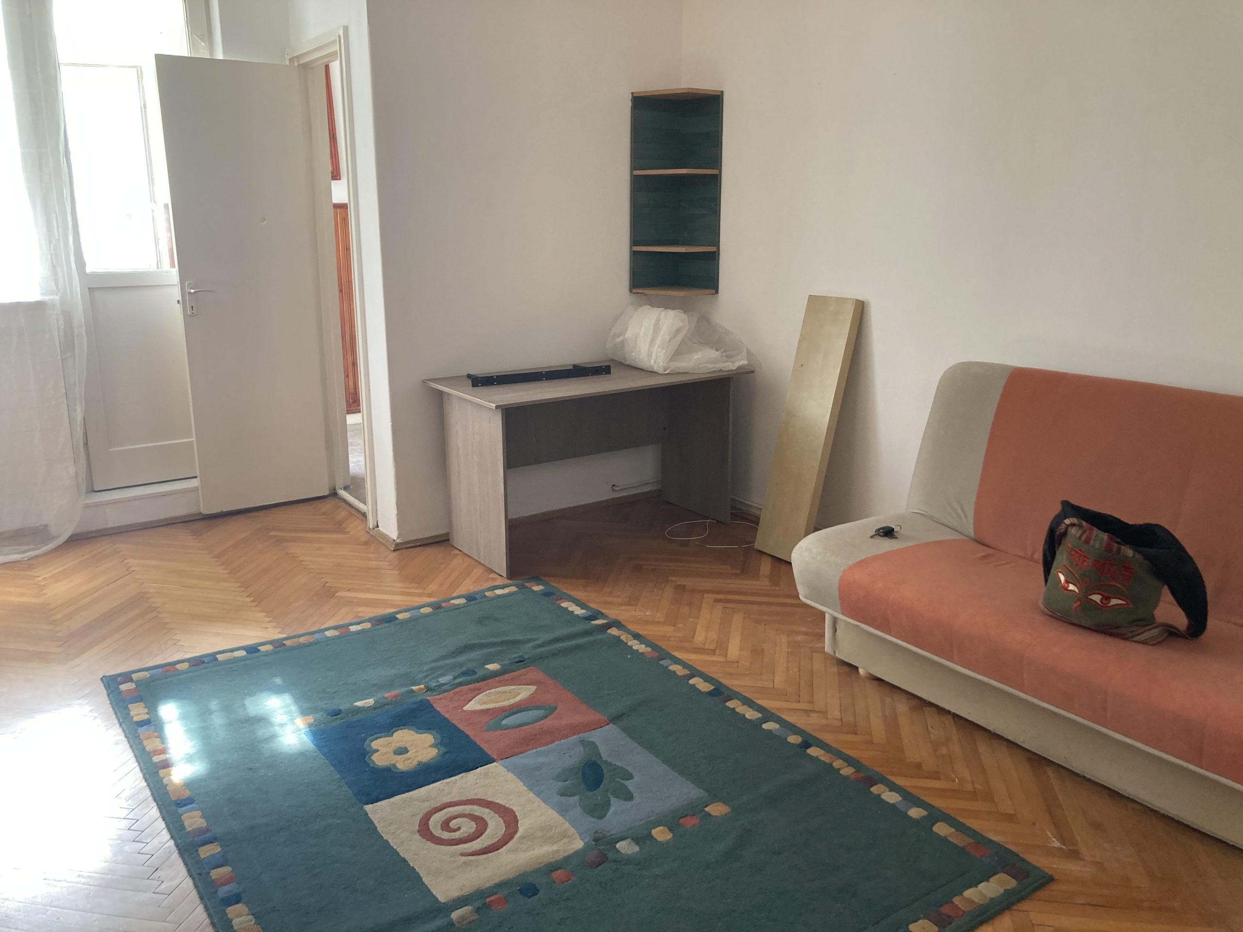 inchiriez garsoniera Tg Mures