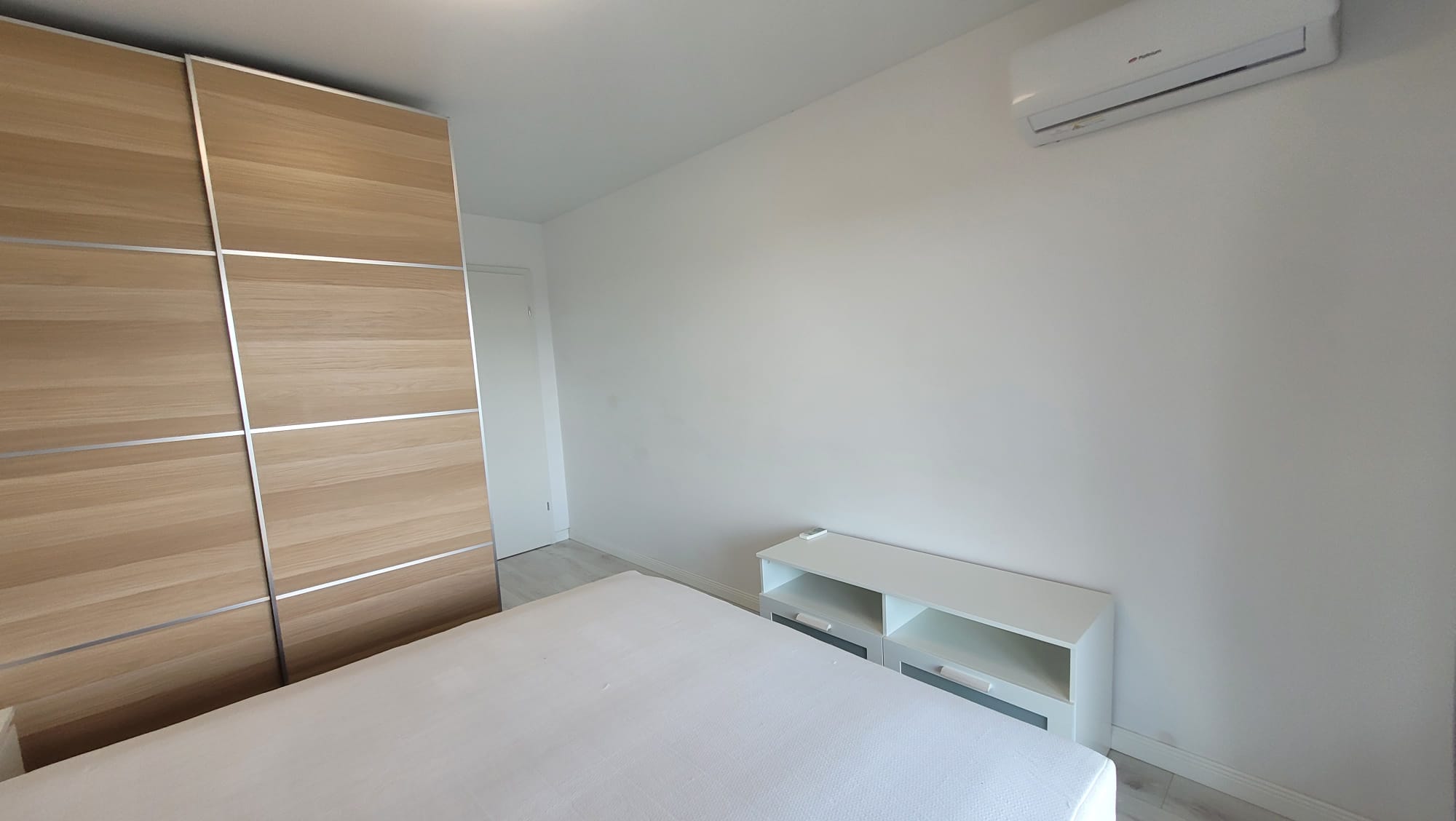 Apartament Emil Rcovita
