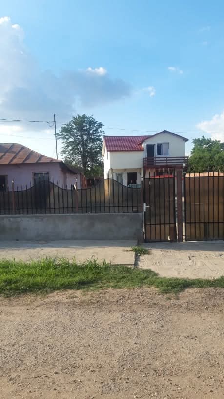 Casa +vila Drăgănești- vlasca 2000mp.0765297909